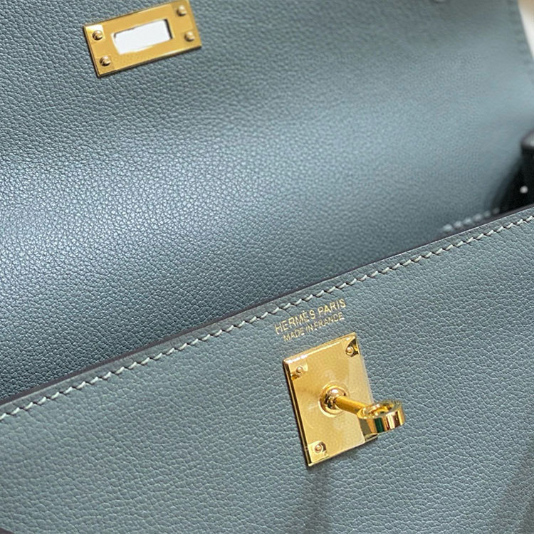 HERMES Kelly Danse Handbag
