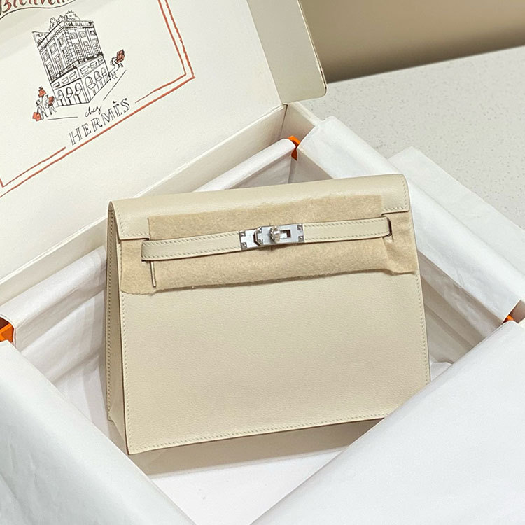 HERMES Kelly Danse Handbag