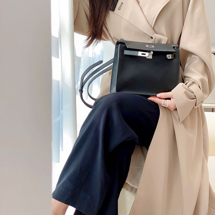 HERMES Kelly Danse Handbag
