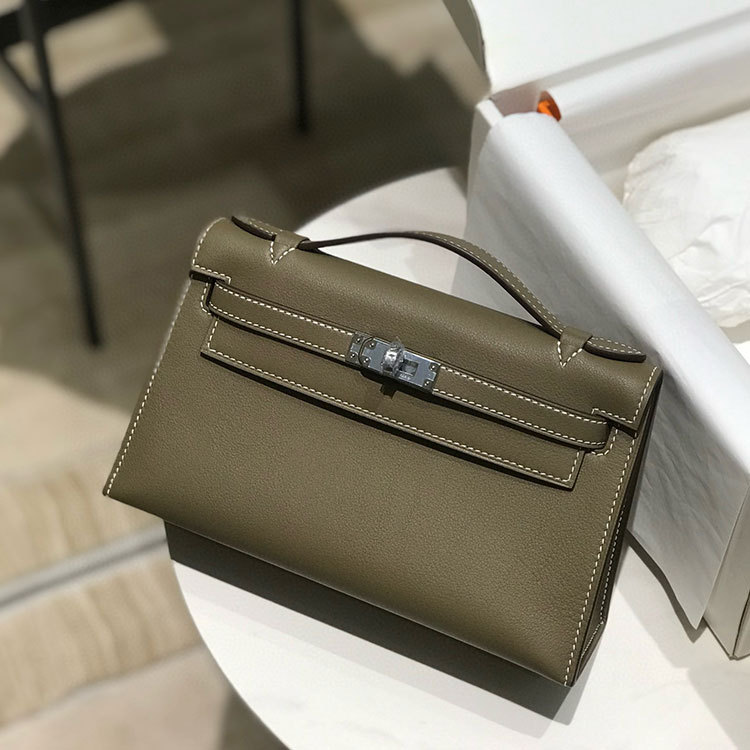 HERMES 𝖪𝖾𝗅𝗅𝗒 𝖯𝗈𝖼𝗁𝖾𝗍𝗍𝖾 Handbag