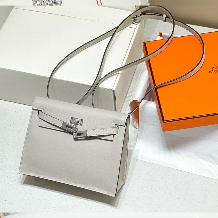 HERMES Kelly Danse Handbag