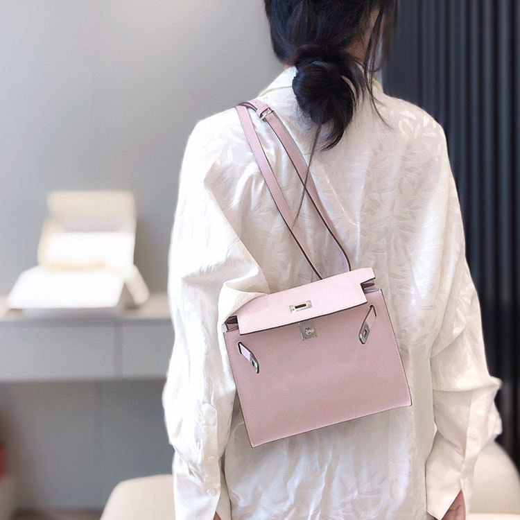 HERMES Kelly Danse Handbag