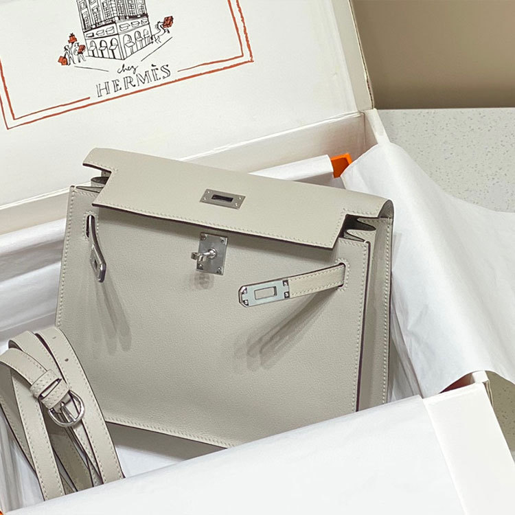 HERMES Kelly Danse Handbag