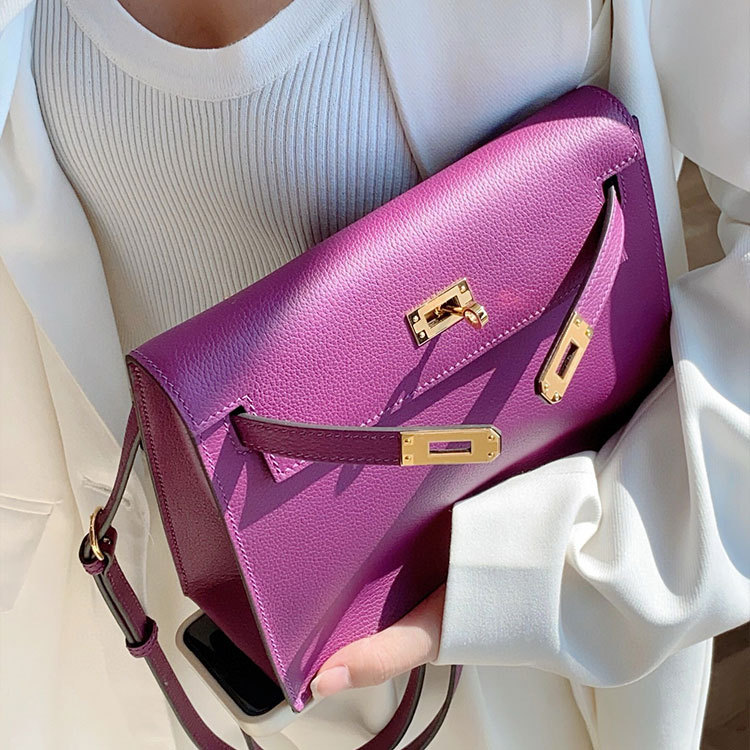 HERMES Kelly Danse Handbag
