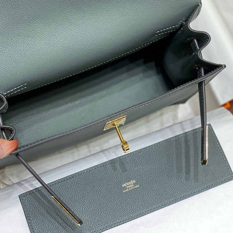 HERMES Kelly Danse Handbag