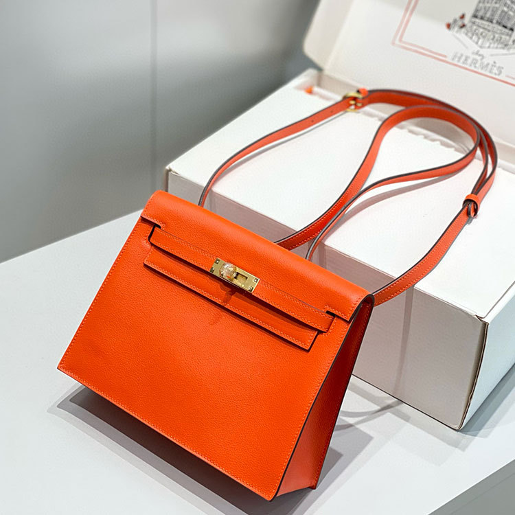 HERMES Kelly Danse Handbag