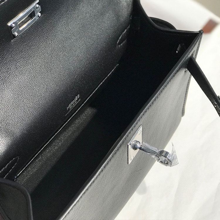 HERMES 𝖪𝖾𝗅𝗅𝗒 𝖯𝗈𝖼𝗁𝖾𝗍𝗍𝖾 Handbag