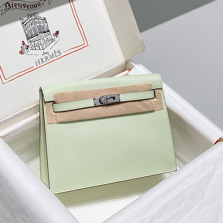 HERMES Kelly Danse Handbag