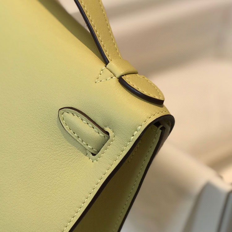 HERMES 𝖪𝖾𝗅𝗅𝗒 𝖯𝗈𝖼𝗁𝖾𝗍𝗍𝖾 Handbag