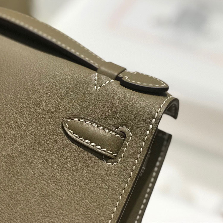 HERMES 𝖪𝖾𝗅𝗅𝗒 𝖯𝗈𝖼𝗁𝖾𝗍𝗍𝖾 Handbag