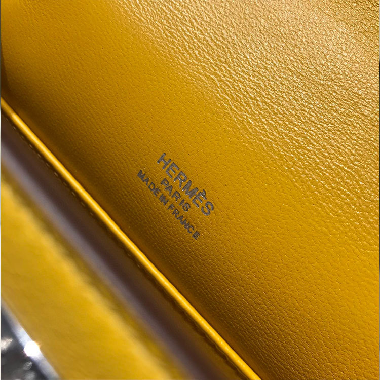 HERMES 𝖪𝖾𝗅𝗅𝗒 𝖯𝗈𝖼𝗁𝖾𝗍𝗍𝖾 Handbag