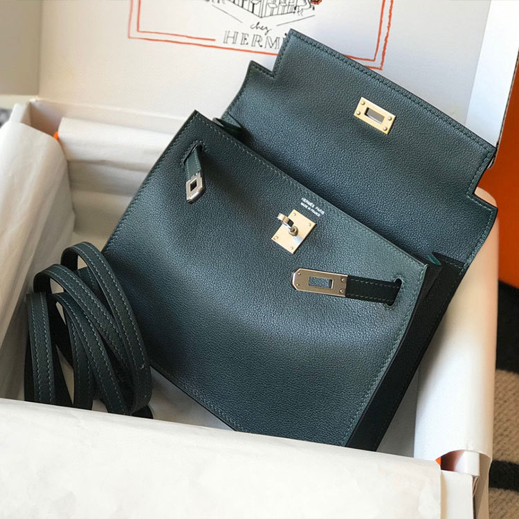 HERMES Kelly Danse Handbag