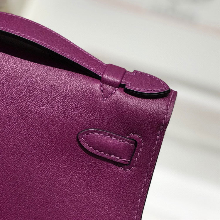 HERMES 𝖪𝖾𝗅𝗅𝗒 𝖯𝗈𝖼𝗁𝖾𝗍𝗍𝖾 Handbag