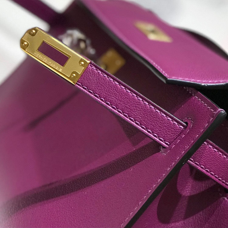 HERMES 𝖪𝖾𝗅𝗅𝗒 𝖯𝗈𝖼𝗁𝖾𝗍𝗍𝖾 Handbag