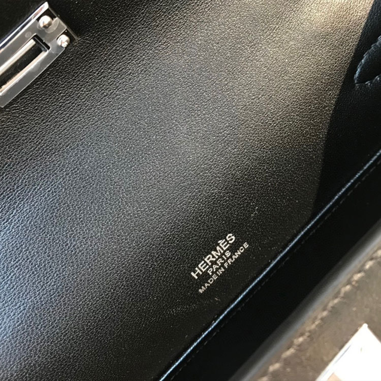 HERMES 𝖪𝖾𝗅𝗅𝗒 𝖯𝗈𝖼𝗁𝖾𝗍𝗍𝖾 Handbag