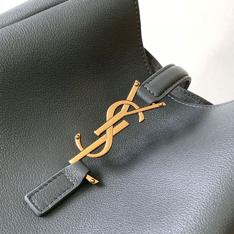 YSL LE 5 À 7 SUPPLE SMALL BAG