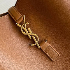 YSL LE 5 À 7 SUPPLE LARGE BAG