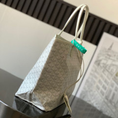 Goyard Saint Louis PM Bag