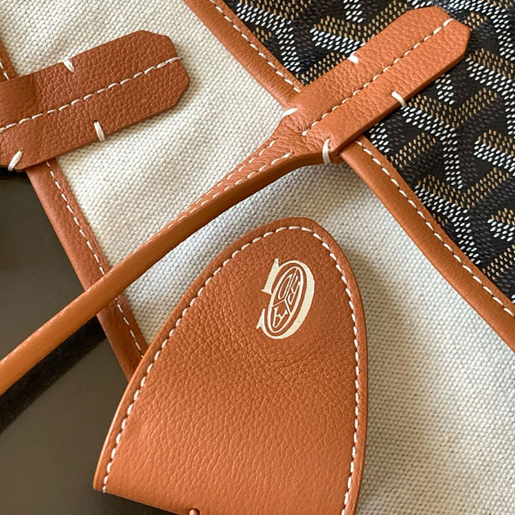 Goyard Saint Louis PM Bag