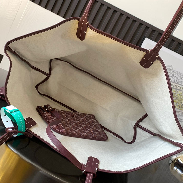 Goyard Saint Louis PM Bag