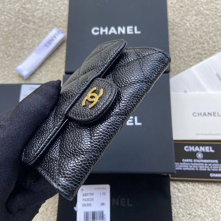 CHANEL Grain calf leather wallet