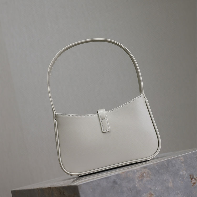 YSL MINI LE 5 À 7 Shoulder bag