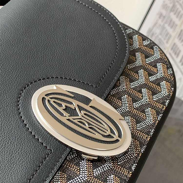 Goyard 233 bag
