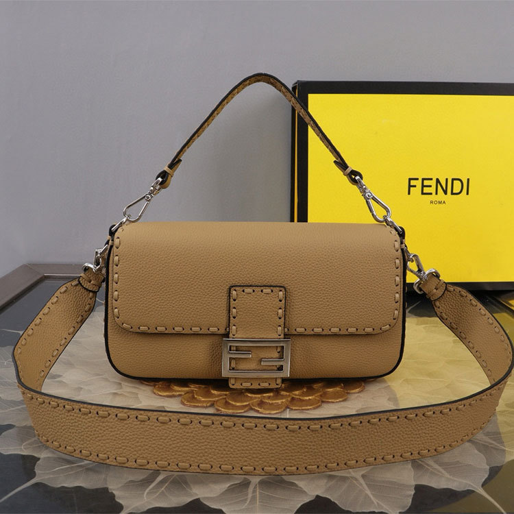 FENDI Baguette Shoulder Bag