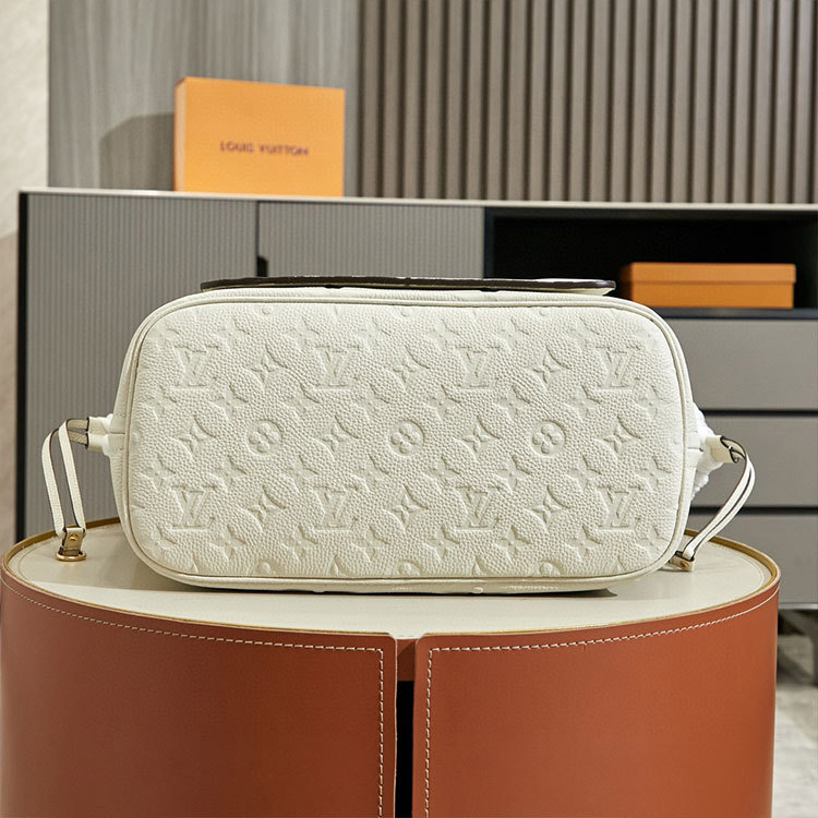 LV Neverfull MM Tote Bag