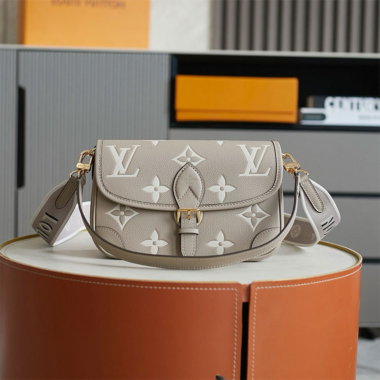 LV Diane satchel Bag