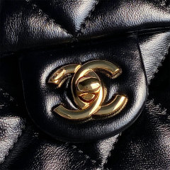 CHANEL Flap Bag 25cm