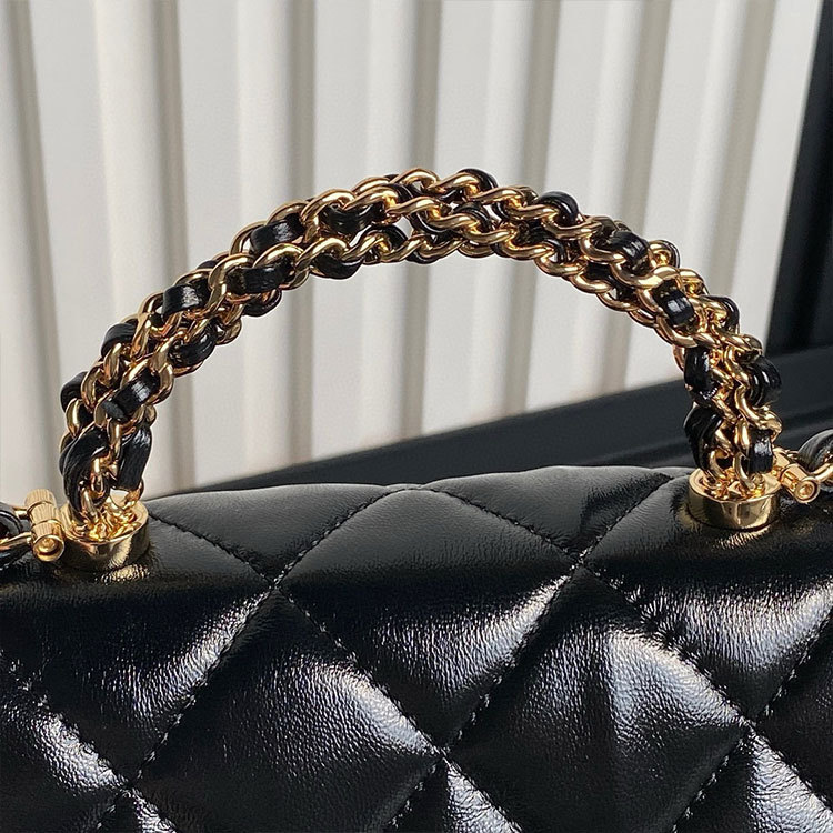 CHANEL Flap Bag 25cm