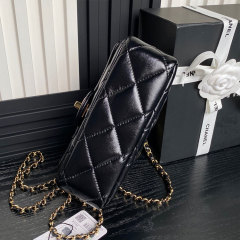 CHANEL Flap Bag