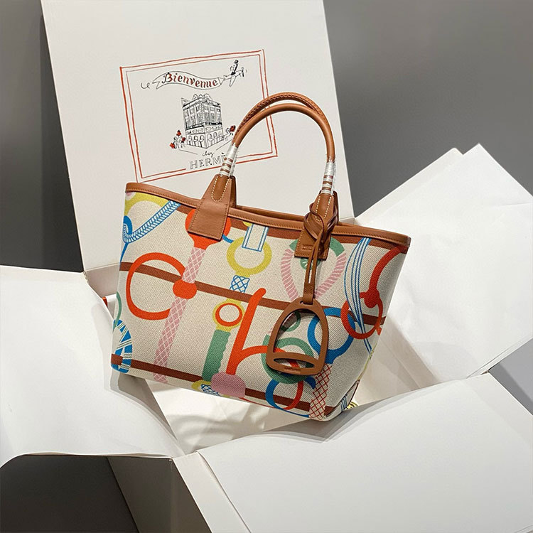 HERMES Steeple Tote Handbag
