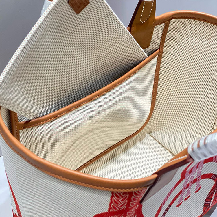 HERMES Steeple Tote Handbag