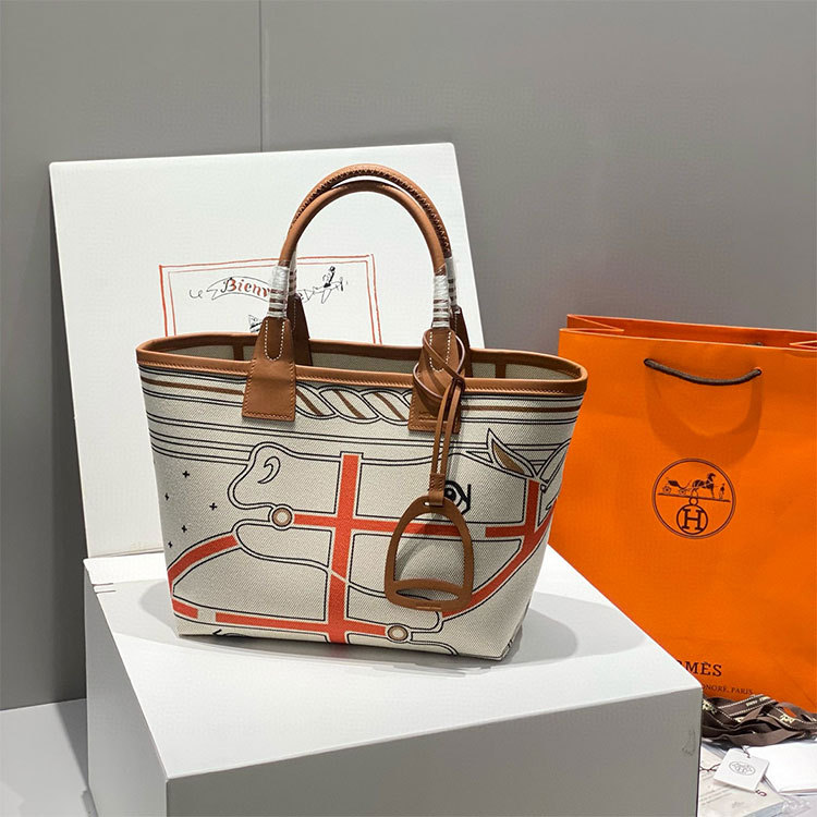 HERMES Steeple Tote Handbag