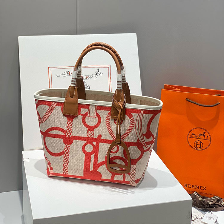 HERMES Steeple Tote Handbag