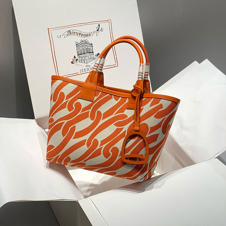 HERMES Steeple Tote Handbag