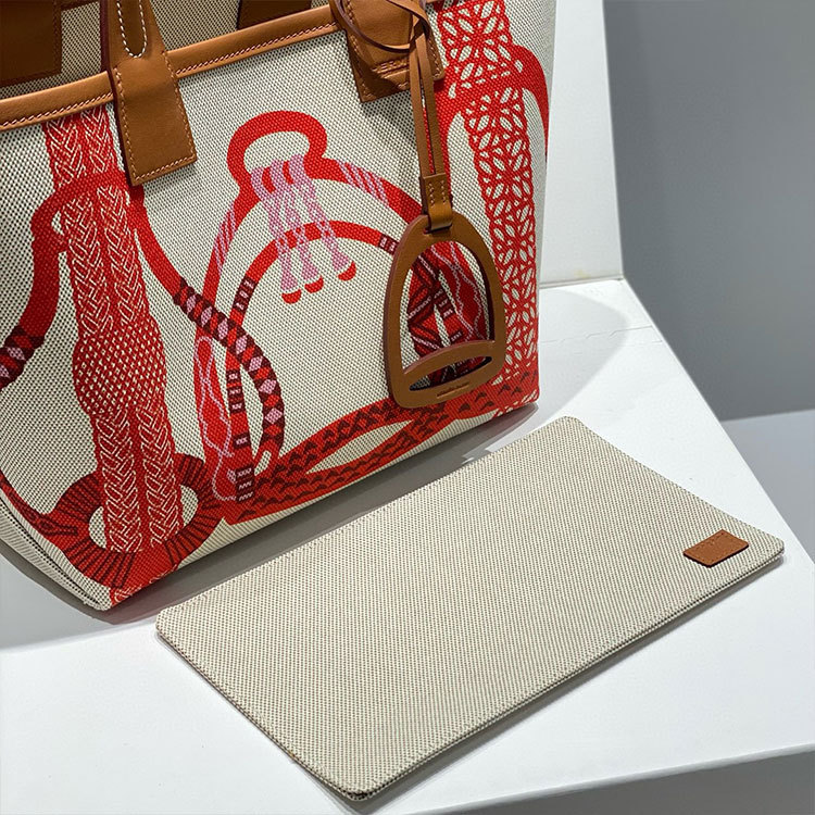 HERMES Steeple Tote Handbag