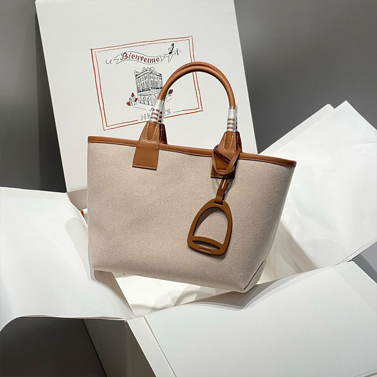 HERMES Steeple Tote Handbag