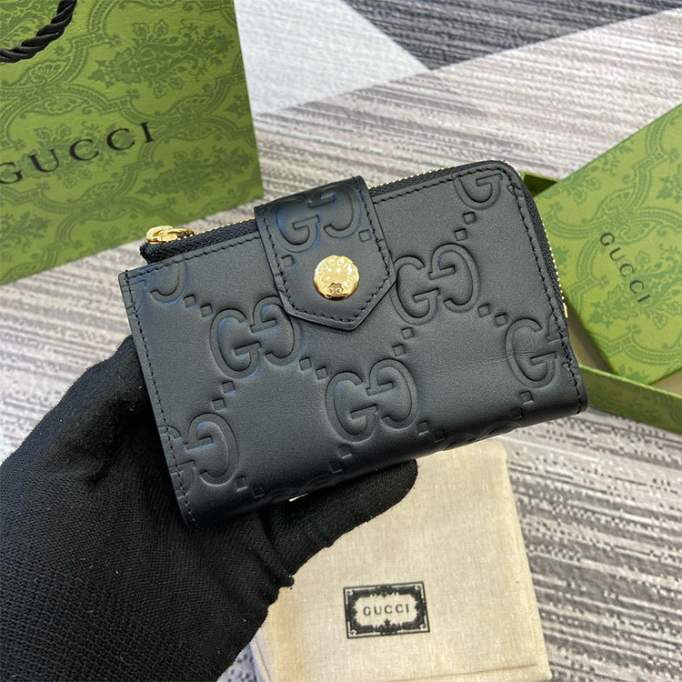 GUCCI GG MEDIUM WALLET