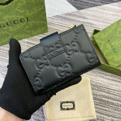 GUCCI GG MEDIUM WALLET