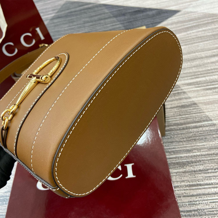 GUCCI 73 MINI BUCKET BAG