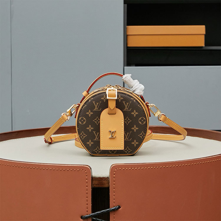 LV Mini Boite Chapeau