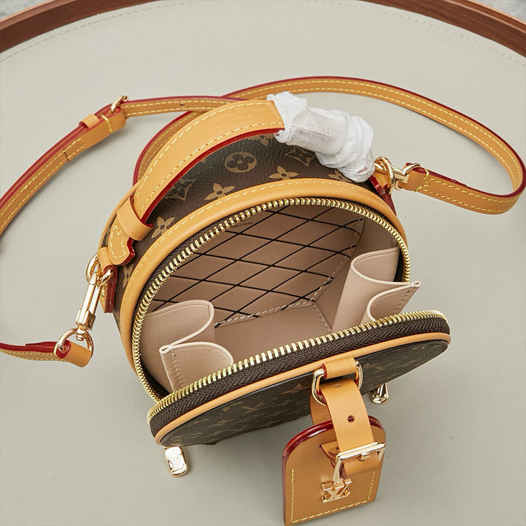 LV Mini Boite Chapeau