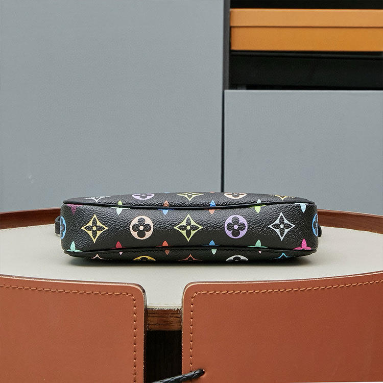 LV x TM Pochette Accessoires