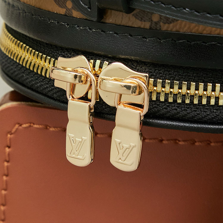 LV Mini Boite Chapeau
