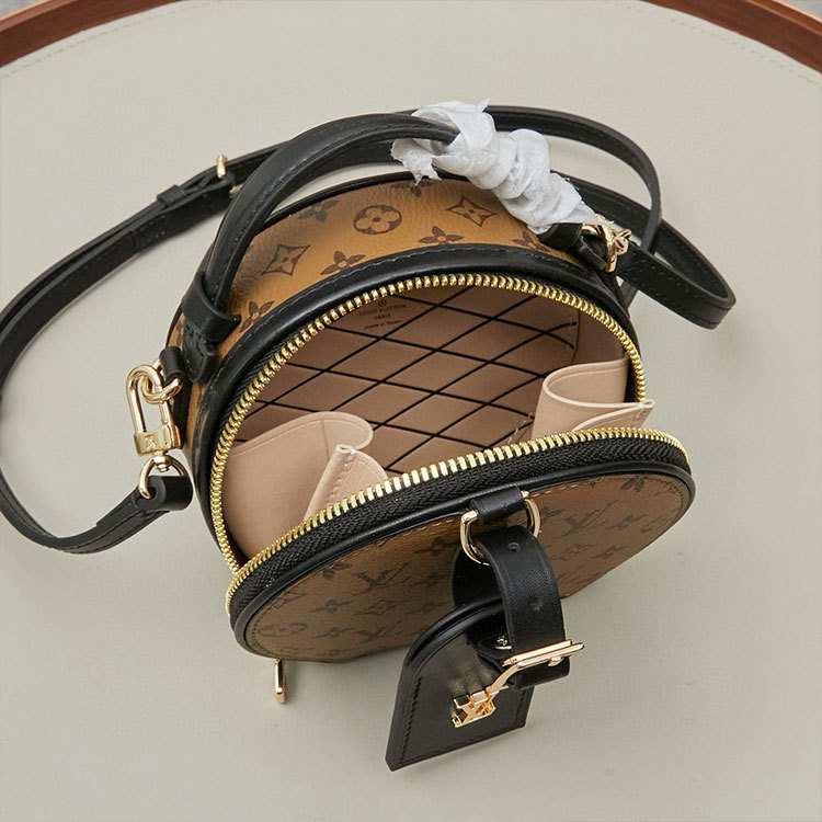 LV Mini Boite Chapeau