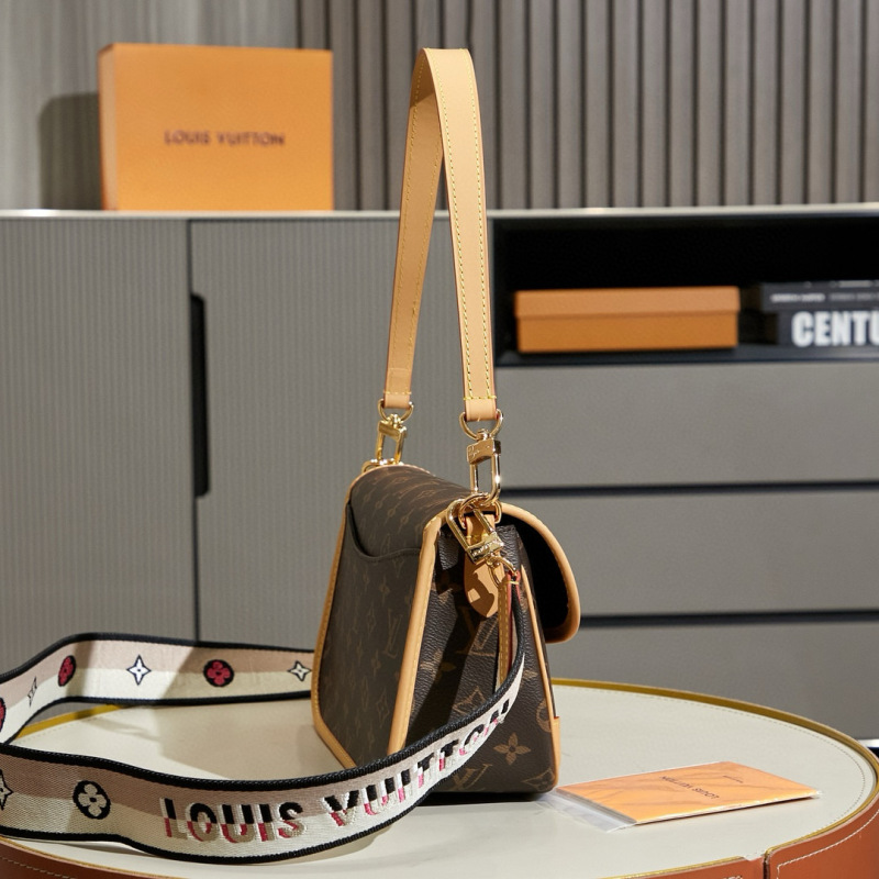 LV DIANE Handbag