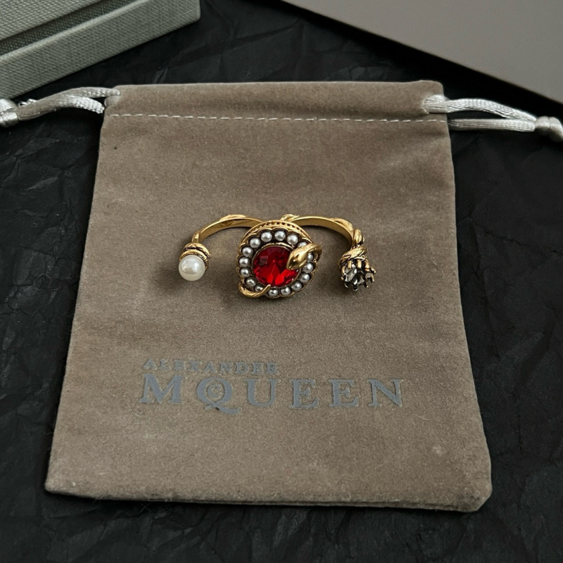 ALEXANDER MCQUEEN RING